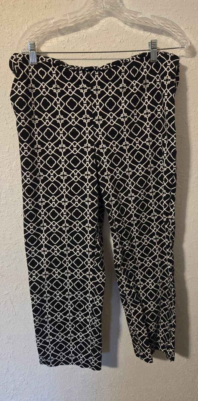 Charter club cropped pants